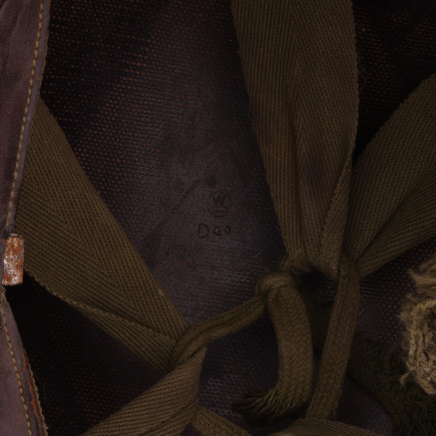 Korean War U.S. Westinghouse/Micarta M-1C Paratrooper Helmet Liner with Headband Identified to Robert J. Niles (1953)