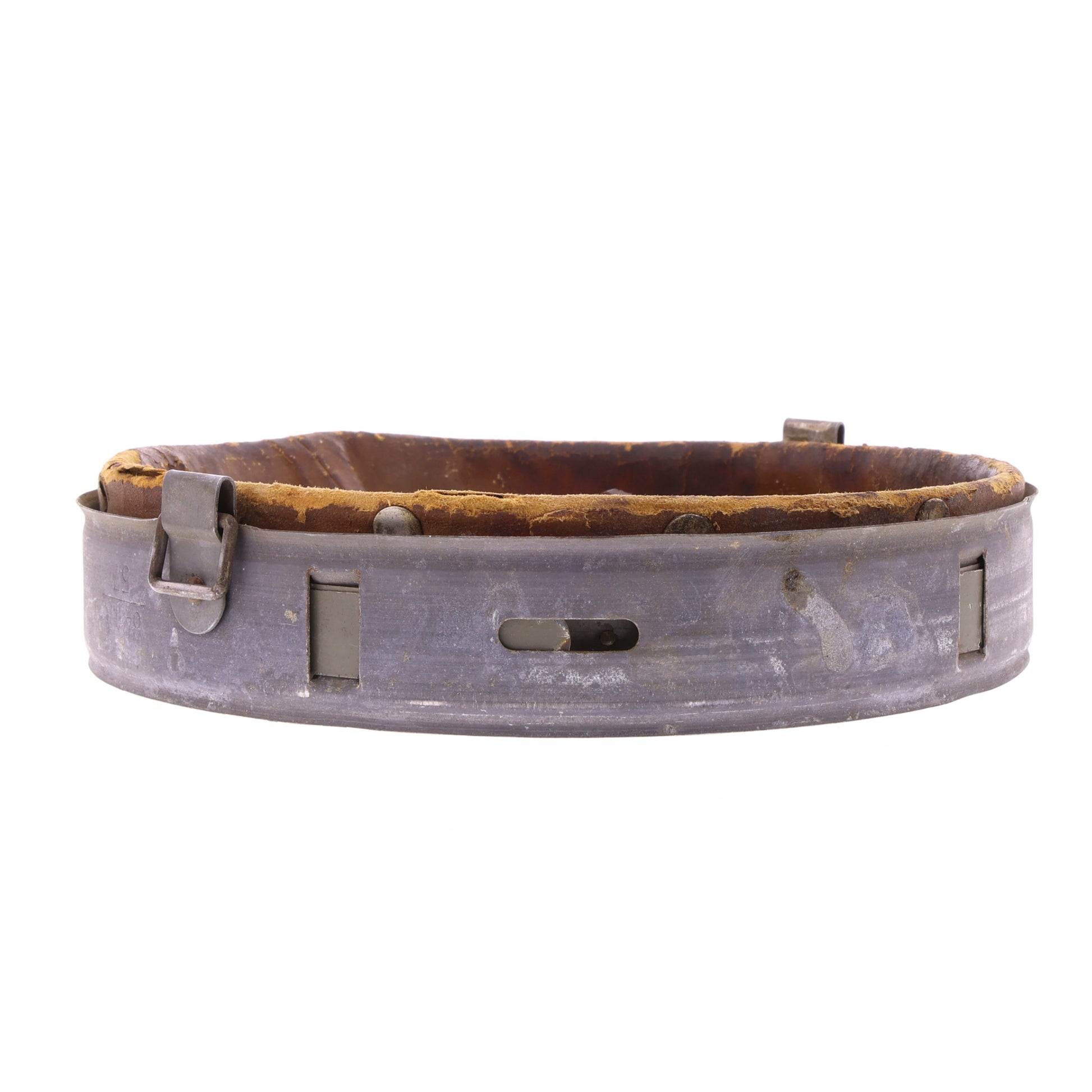 https://saasphoto.com/share/uXmxIU/WWII%20German%20M1931%20Helmet%20Liner%201940-Dated%20%28Size%205764%29-360/WWII%20German%20M1931%20Helmet%20Liner%201940-Dated%20%28Size%205764%29-360.html