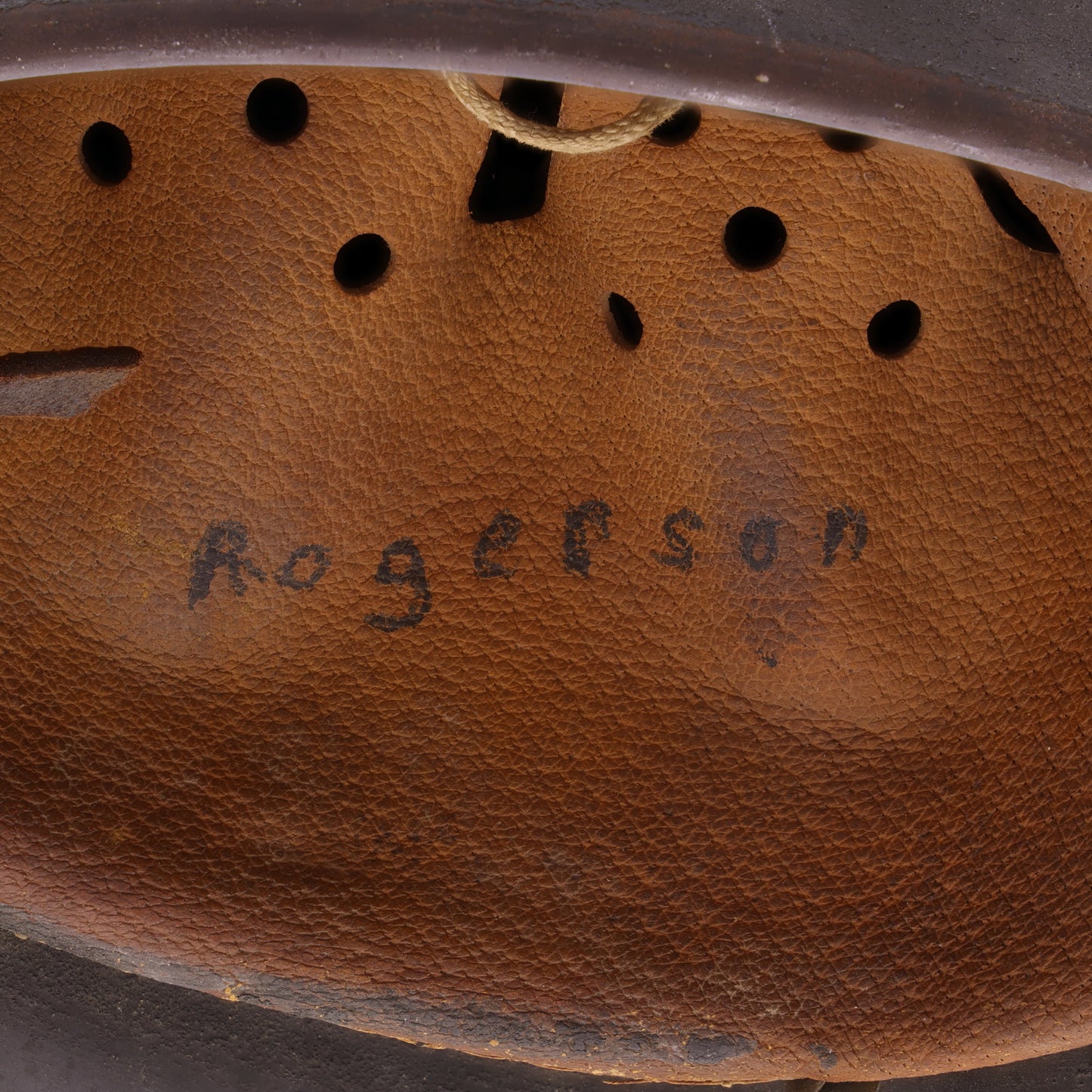 WWII German M40 Reissued Ex-Single Decal Heer Helmet (EF62)
