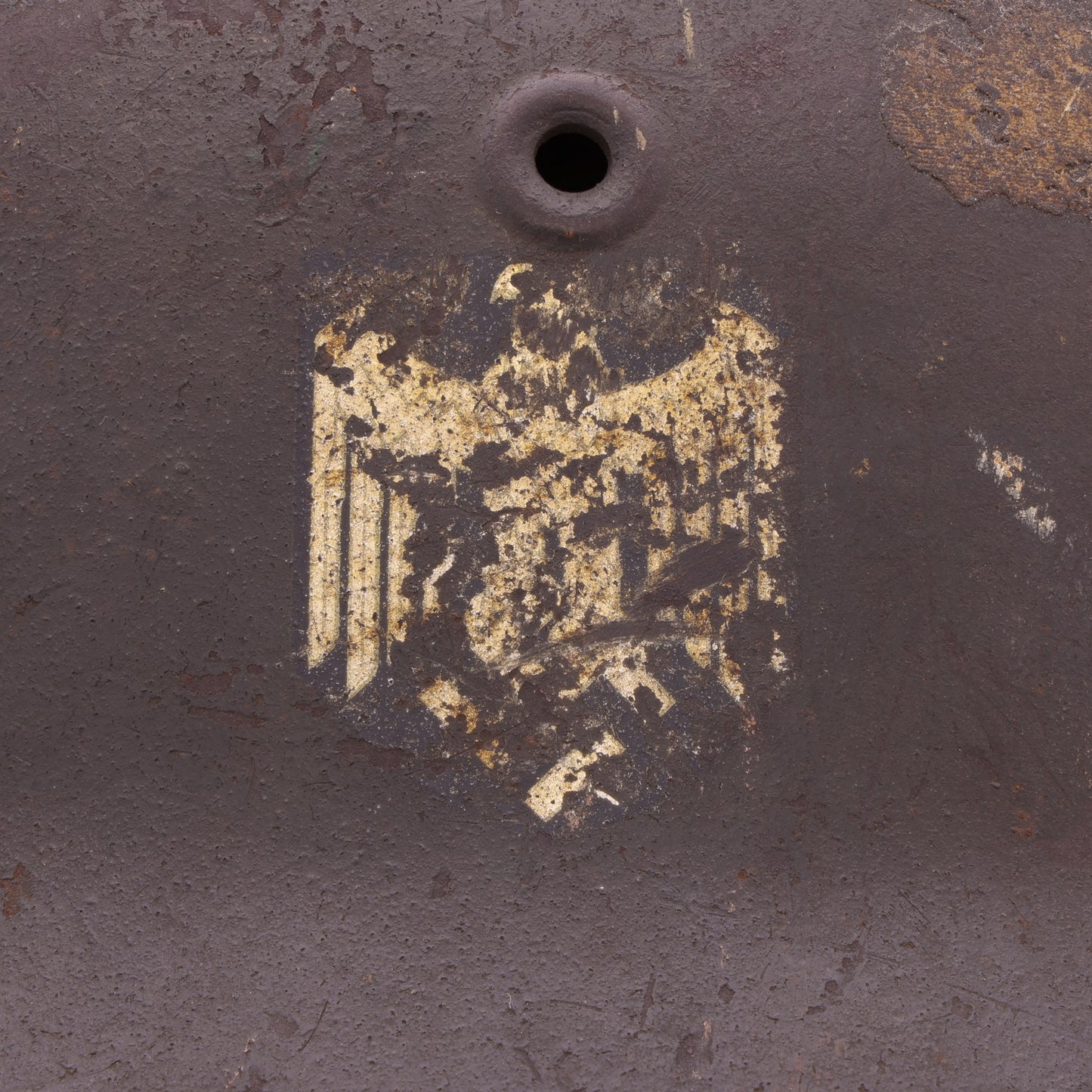 WWII German M40 Reissued Single Decal Heer Helmet (ET62)