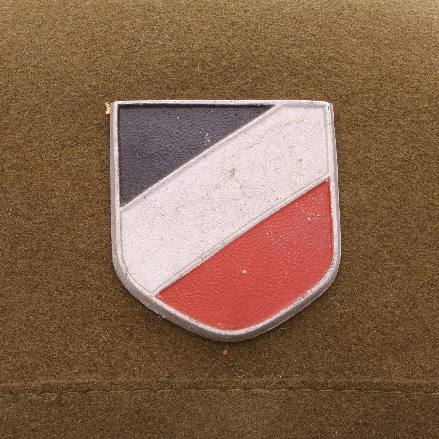 WWII German Second Pattern Heer Deutsches Afrikakorps (DAK) Pith Helmet by JHS Size 57 (1942)