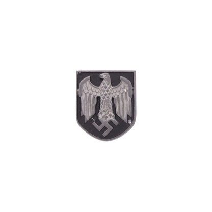WWII German Heer Deutsches Afrikakorps (DAK) Pith Helmet Badge by Assmann & Söhne