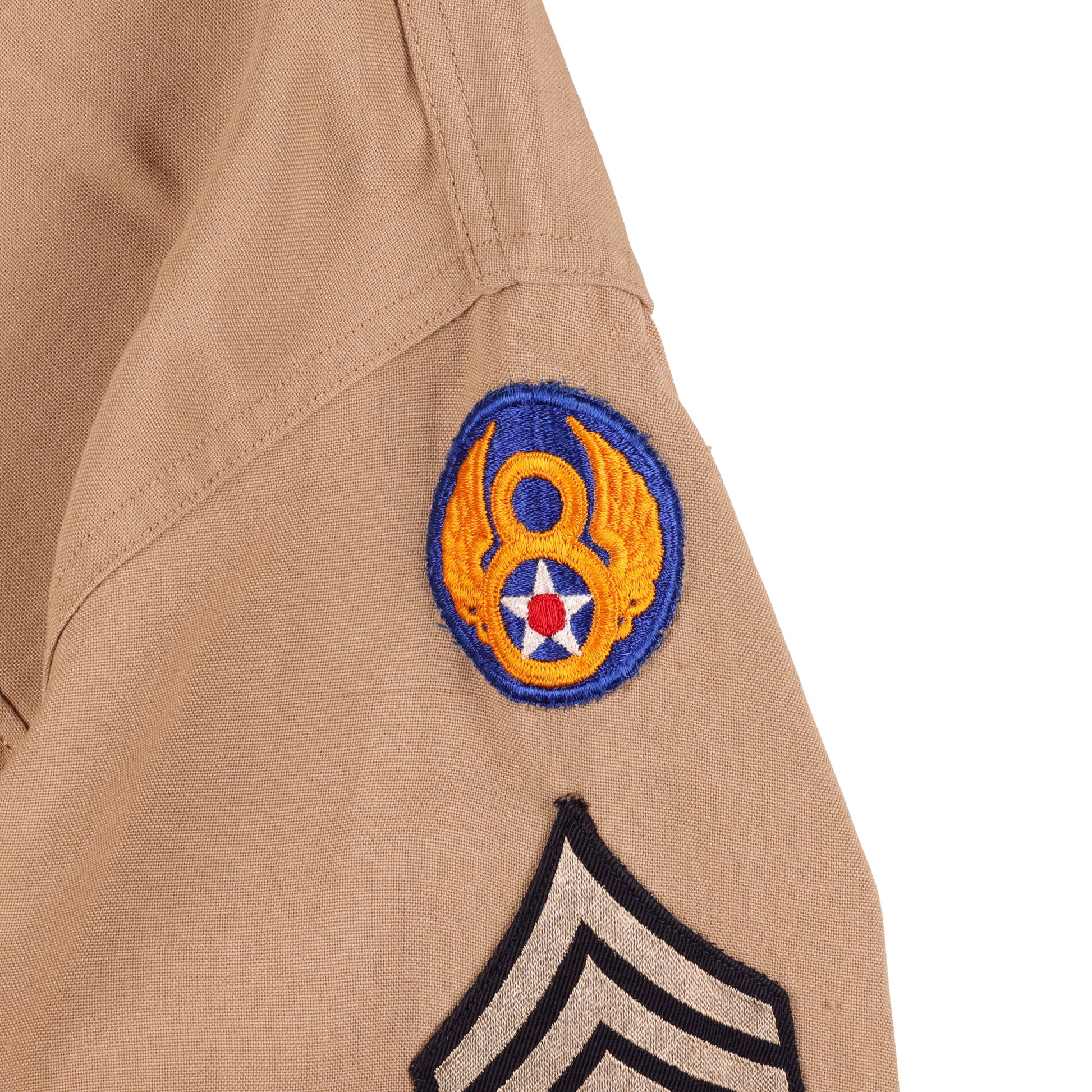 Korean War U.S. 8th Air Force S/Sgt.'s Khaki Wool Service Shirt by Walbern Mfg. Co. Size 15 1/2 x 34 (1952)