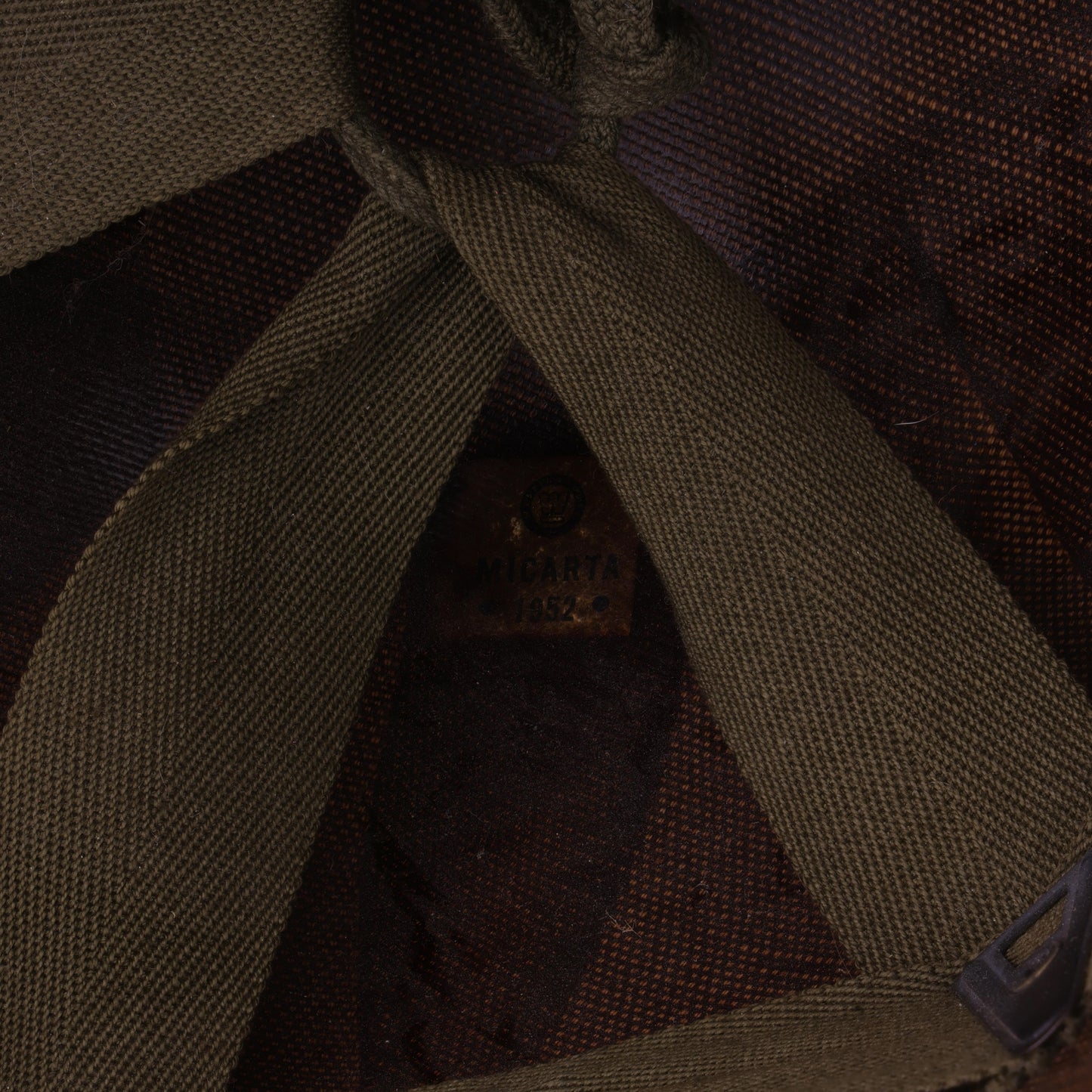 Korean War U.S. Westinghouse/Capac/Micarta M-1 Helmet Liner (1952)