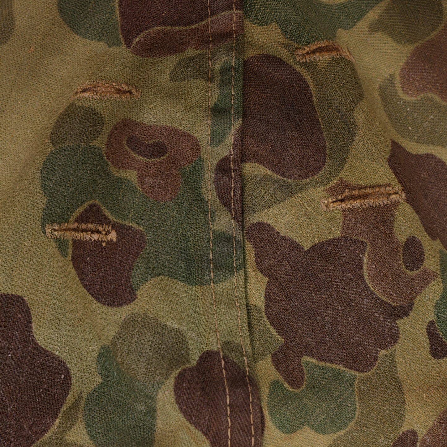 Korean War USMC Camouflage M-1 Helmet Cover by Blue Anchor Overall Co., Inc. (1953)