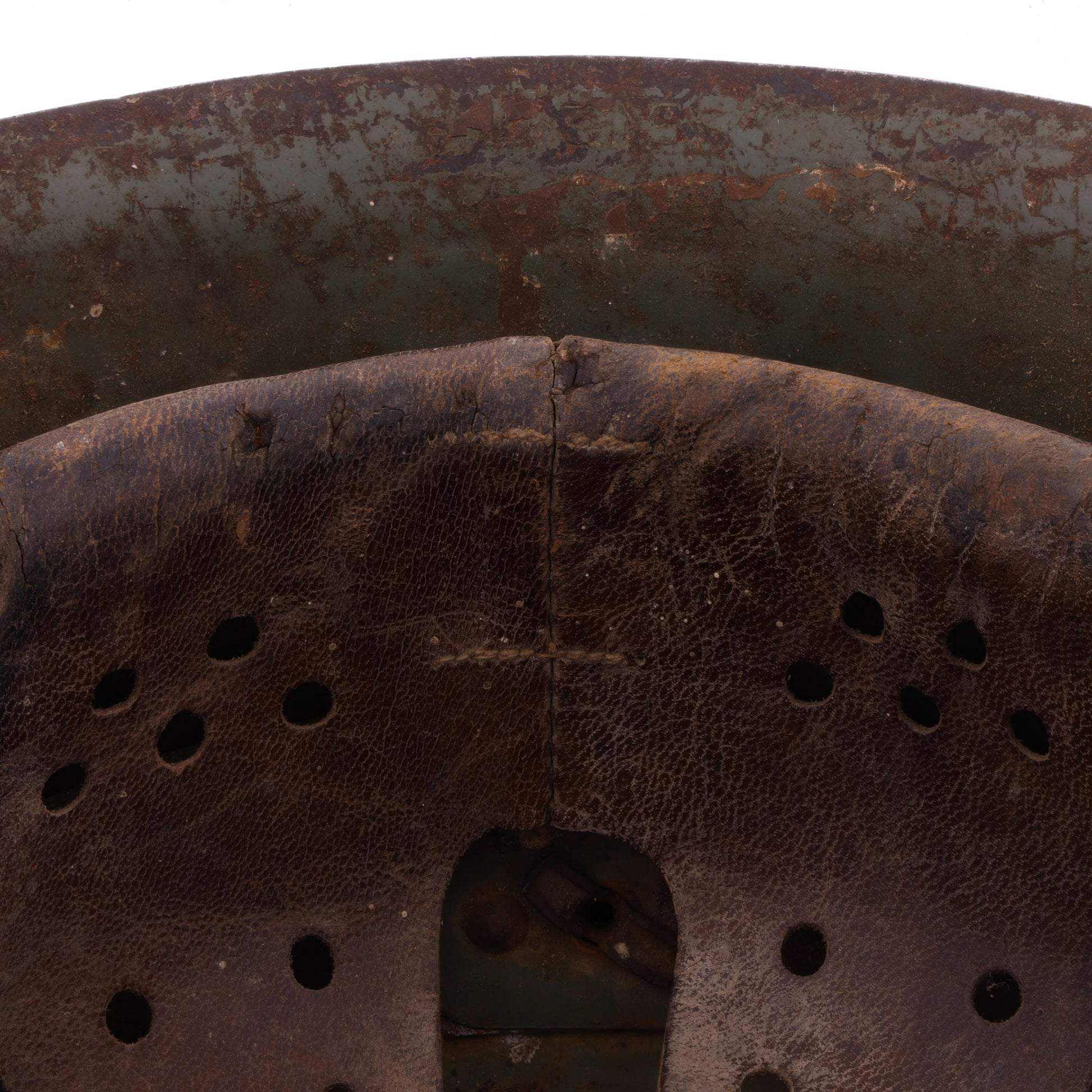 WWII Italian M33 Helmet with Camouflage Paint (Size 60)