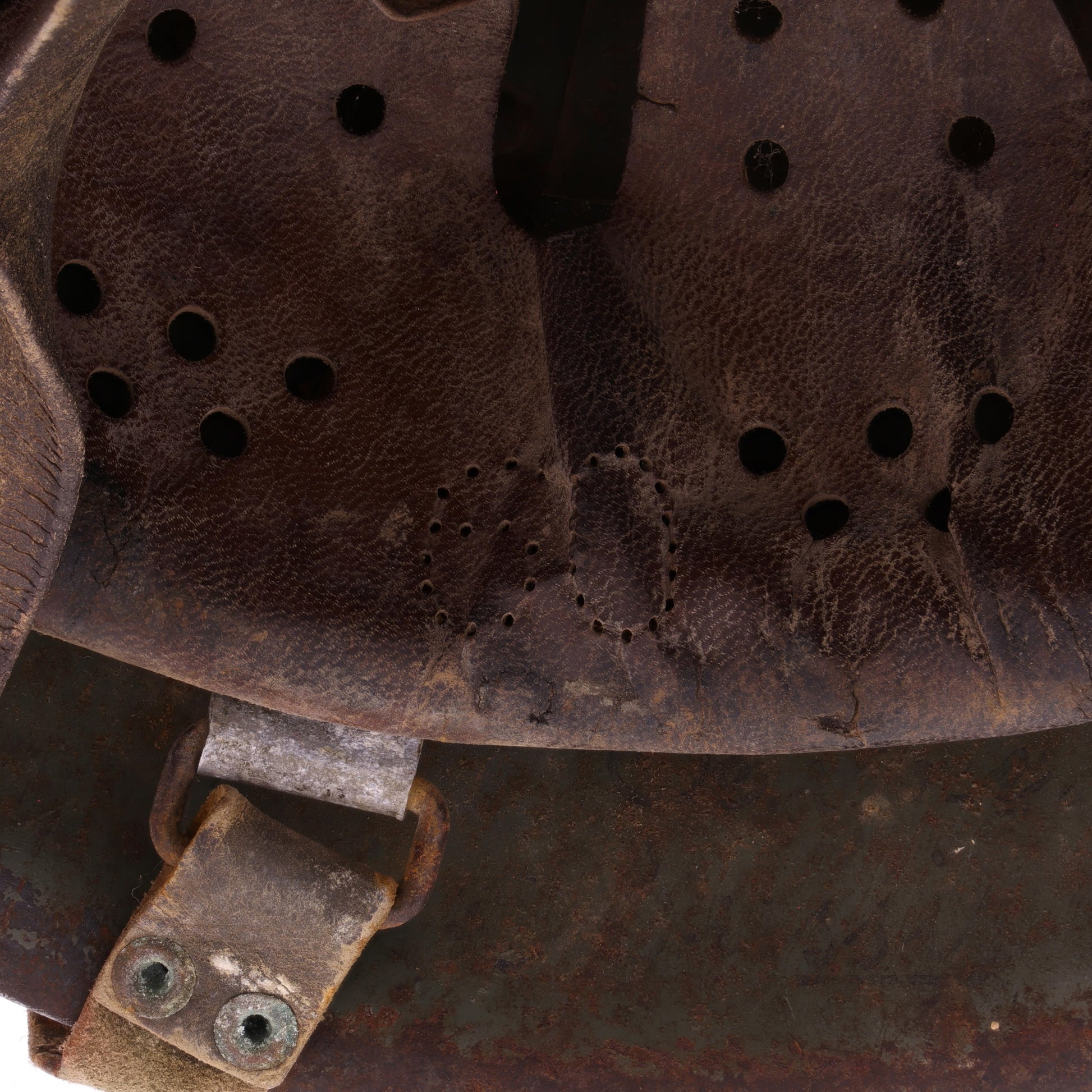 WWII Italian M33 Helmet with Camouflage Paint (Size 60)
