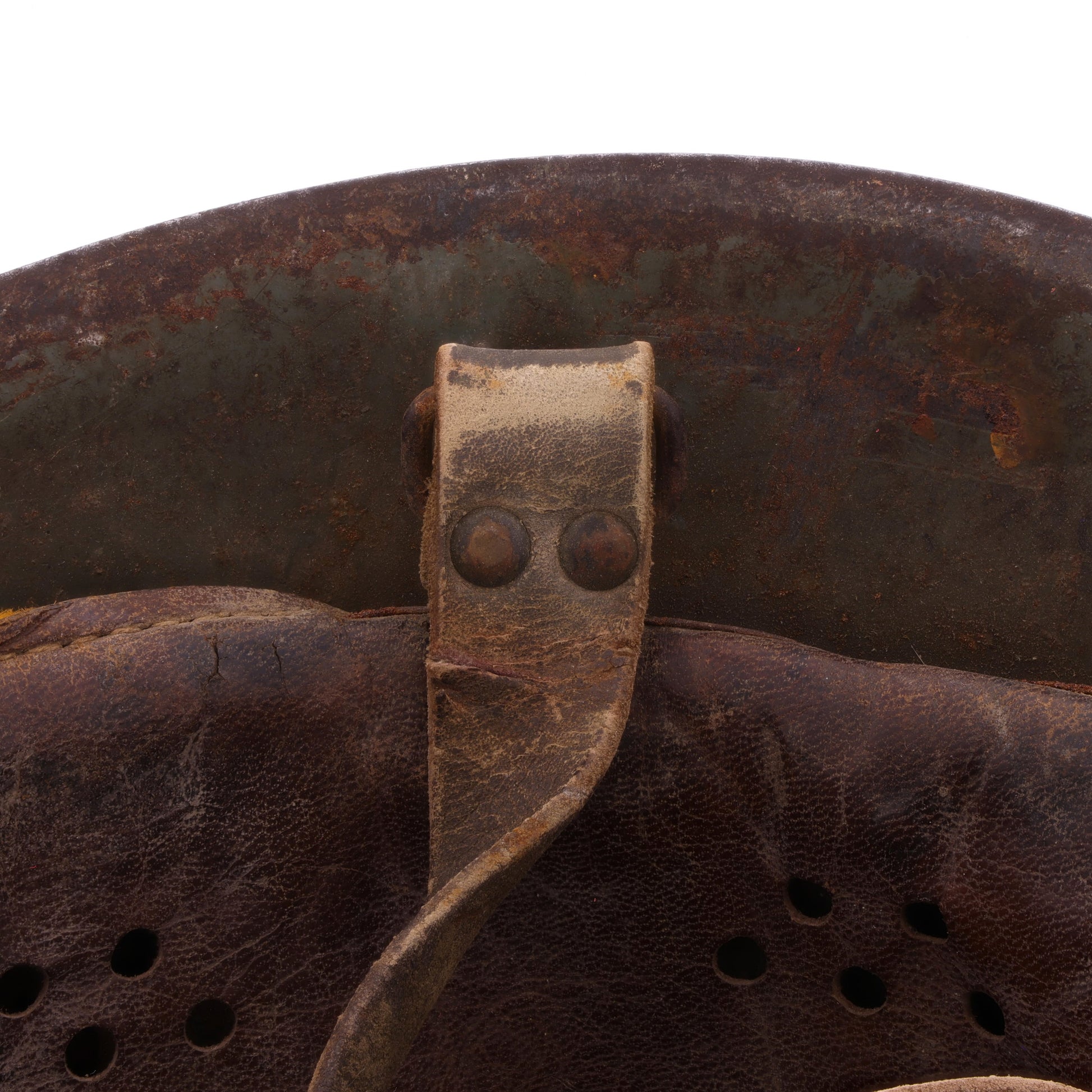 WWII Italian M33 Helmet with Camouflage Paint (Size 60)