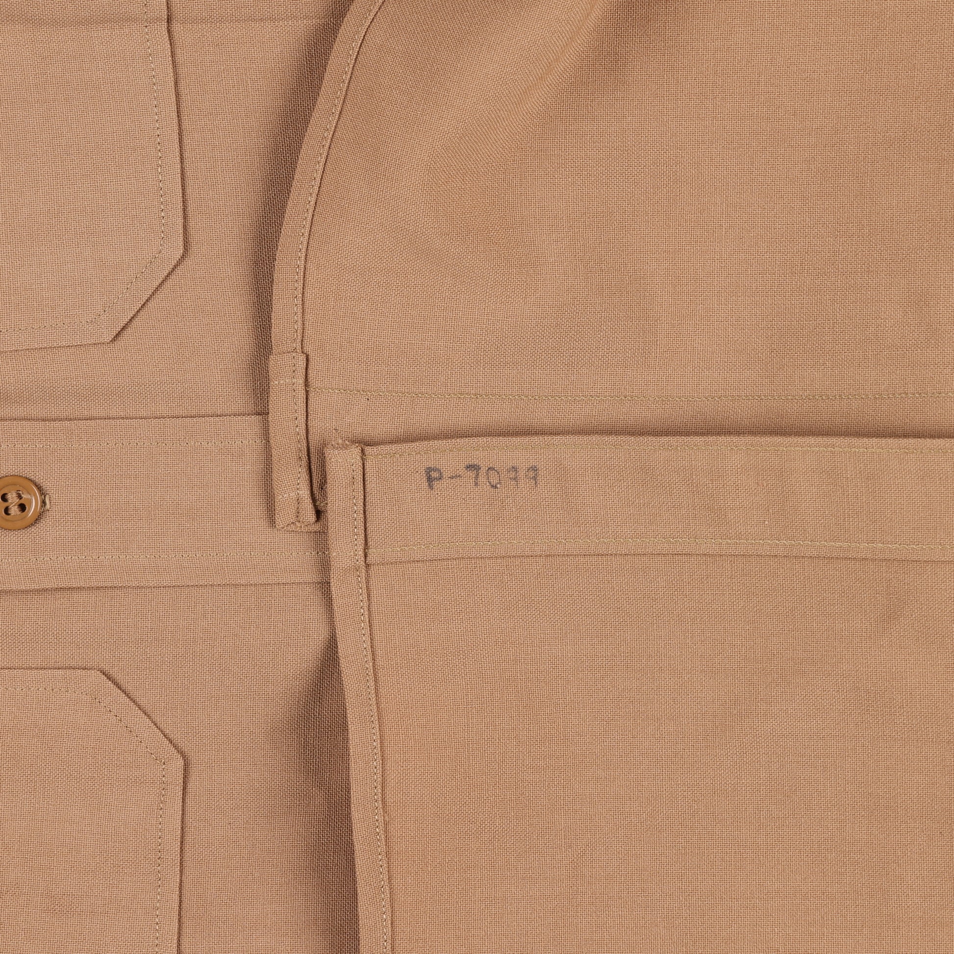 WWII U.S. Army Officer's Khaki Wool Service Shirt with Short Sleeves (Size 15 x 34)