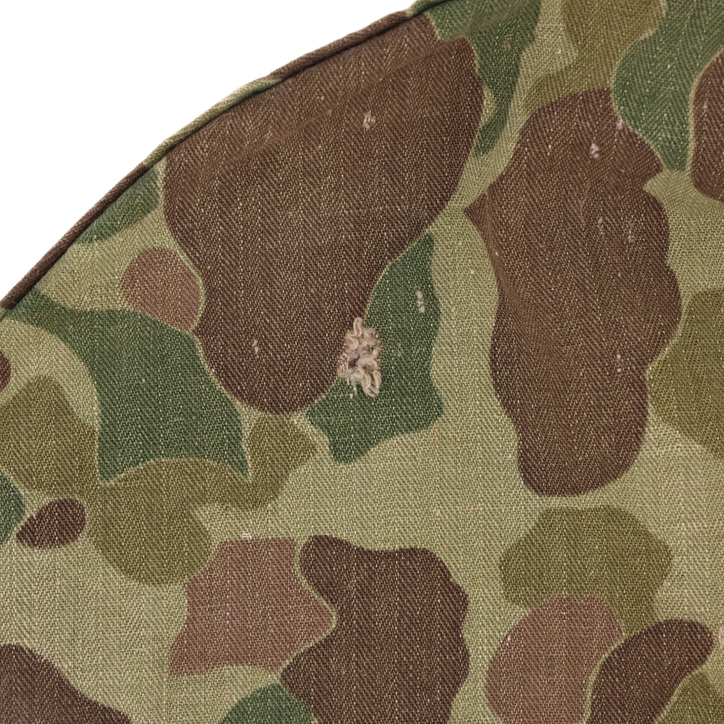 WWII USMC Camouflage M-1 Helmet Cover (Third Pattern)