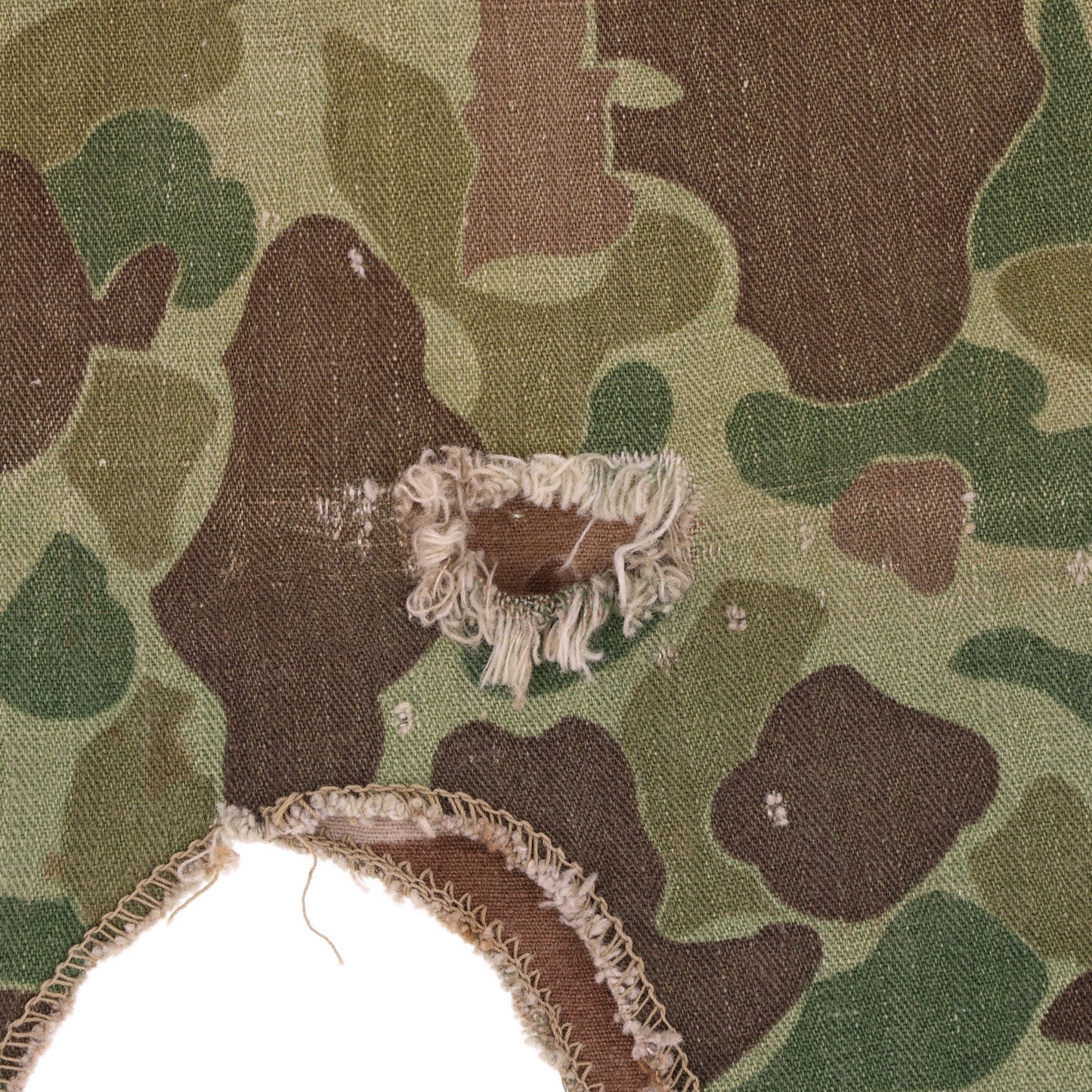 WWII USMC Camouflage M-1 Helmet Cover (Third Pattern)