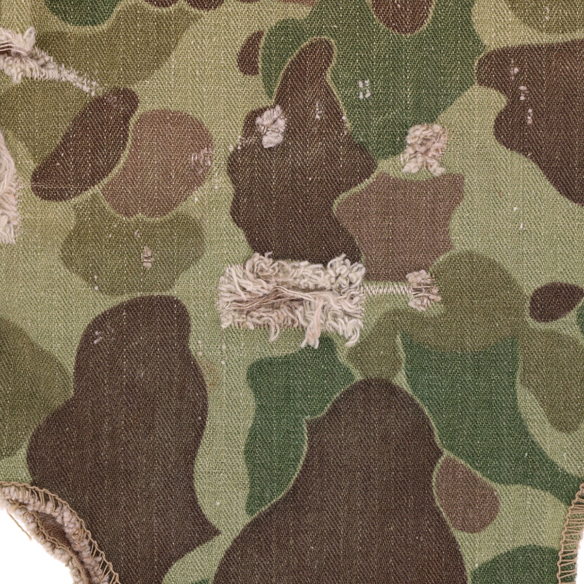 WWII USMC Camouflage M-1 Helmet Cover (Third Pattern)