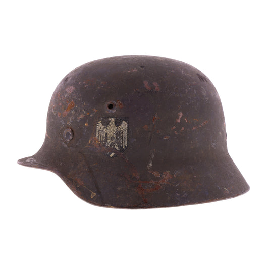 https://cloud.ortery.com/share/uXmxIU/WWII%20German%20M35%20Reissued%20Single%20Decal%20Heer%20Helmet%20%28Q62%29-360/WWII%20German%20M35%20Reissued%20Single%20Decal%20Heer%20Helmet%20%28Q62%29-360.html