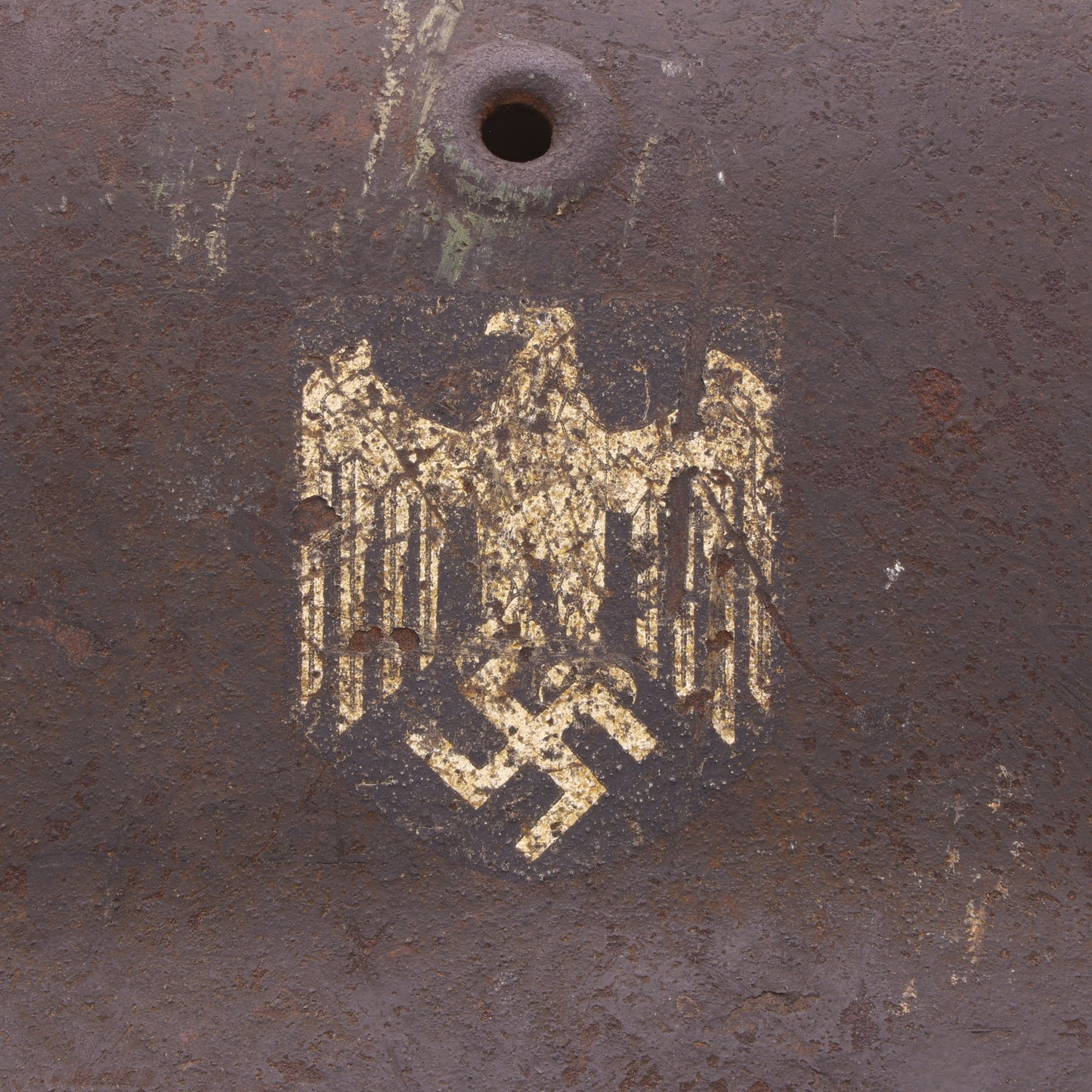 WWII German M40 Reissued Single Decal Heer Helmet (NS64)
