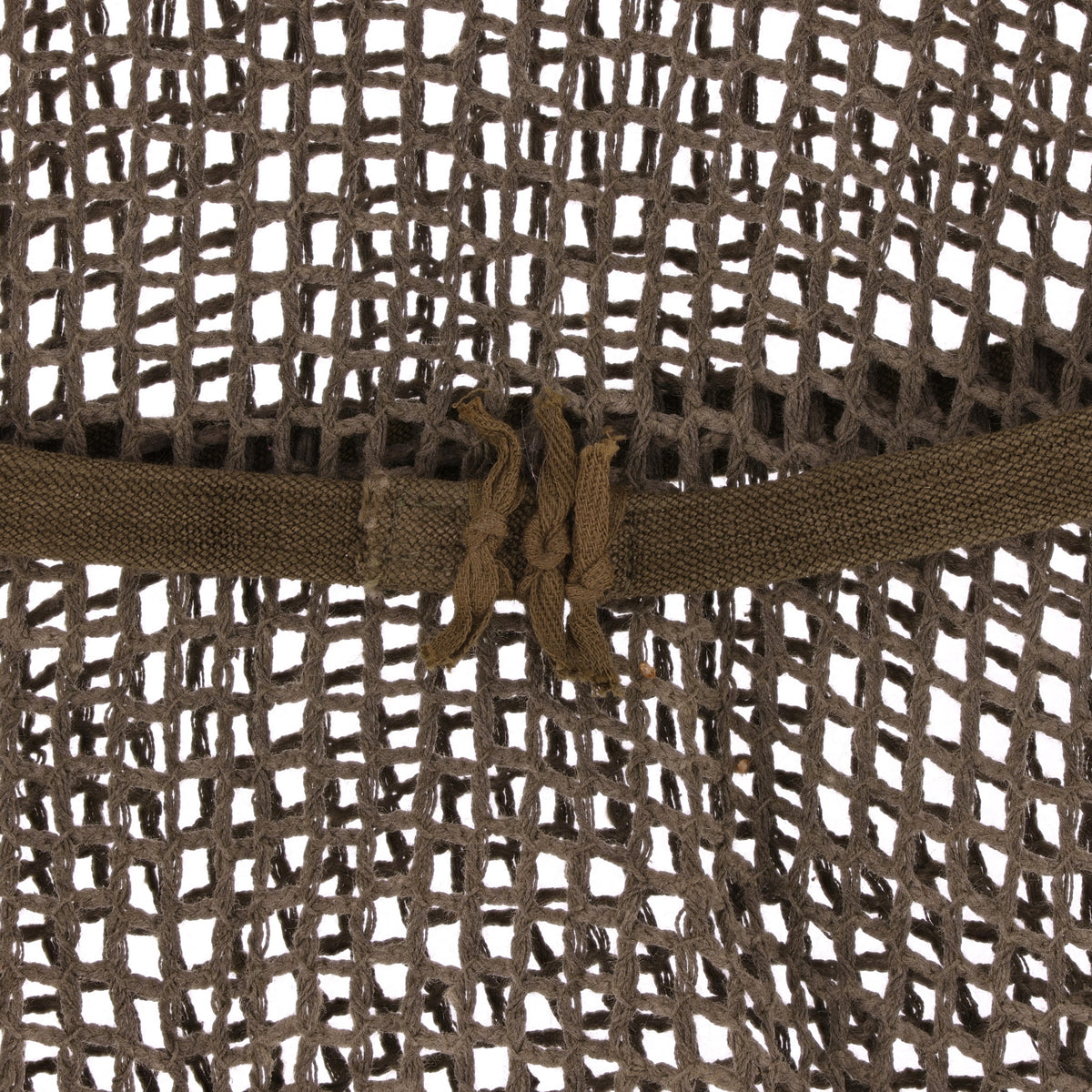 WWII U.S. "M44" Camouflage M-1 Helmet Net with Foliage Band & Instructions