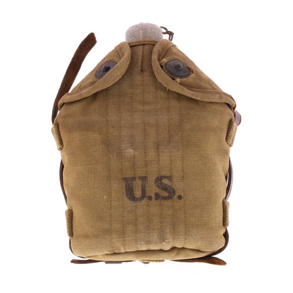 https://saasphoto.com/share/uXmxIU/WWI%20U.S.%20M1910%20Mounted%20Cavalry%20Canteen%20with%20Cover%20by%20B.A.Co.%20%281918%29-360WithCover/WWI%20U.S.%20M1910%20Mounted%20Cavalry%20Canteen%20with%20Cover%20by%20B.A.Co.%20%281918%29-360WithCover.html